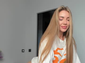 webcam girl misssweettie live cam image #8990440