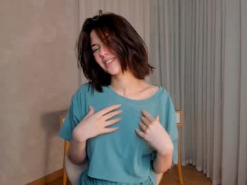 webcam girl maudcouncil live cam image #12247795