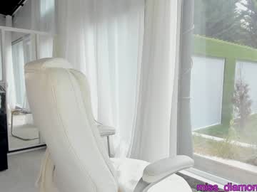 webcam girl miss_diamond__ live cam image #9594401