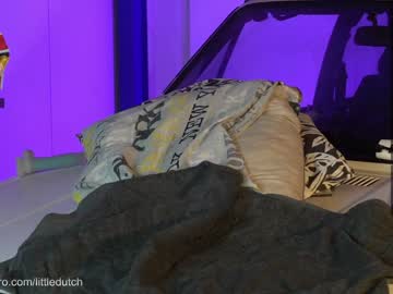 webcam girl little_dutch live cam image #7677508