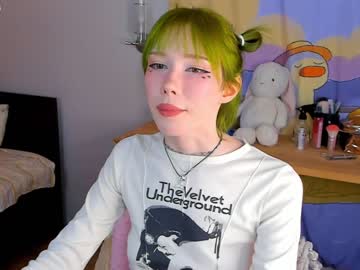 webcam girl littlething88 live cam image #1532463