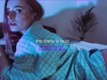 webcam girl yvie_ live cam image #9857218