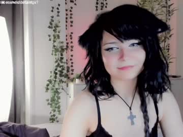 webcam girl ronnie_neko live cam image #7239603
