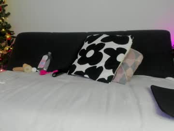 webcam girl sansapole live cam image #11656076