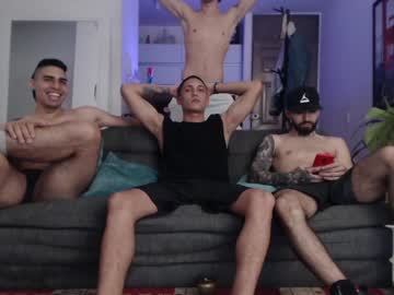 webcam man fratguysonline live cam image #3061735