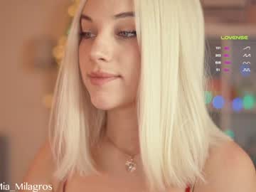 webcam girl mia_milagros live cam image #7346937