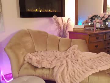 webcam girl stacimarierose live cam image #4645196