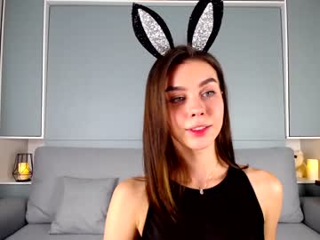webcam girl nika_lodge live cam image #4136152