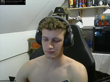 webcam man anythingrp live cam image #12239992