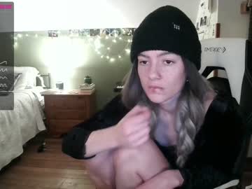 webcam girl pixelatedprincess live cam image #4990336