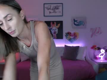 webcam girl holihurricane live cam image #12525831