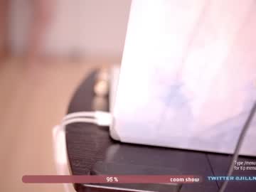 webcam girl jillikins live cam image #3233042