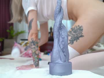 webcam girl mashayang live cam image #10635191