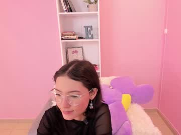 webcam girl little_effy18_ live cam image #12610308