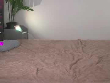 webcam girl elation_evy live cam image #9443289