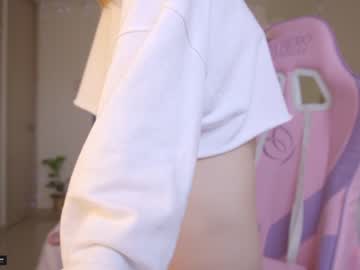 webcam girl mila_1 live cam image #10040690