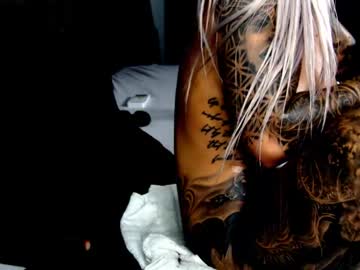 webcam girl dee_waters live cam image #9866882