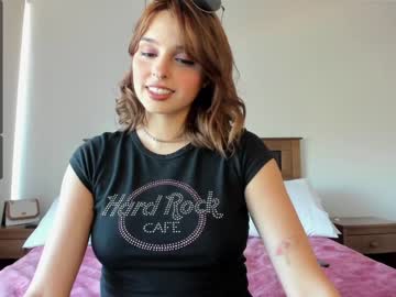 webcam girl yourfreakygirl live cam image #1380455