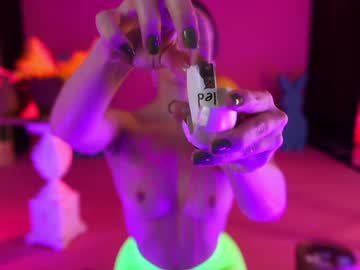 webcam girl _meganmeow_ live cam image #12441604