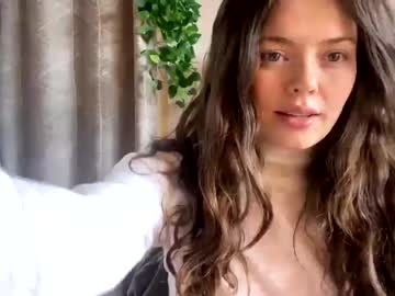 webcam girl emersoncane live cam image #8072107