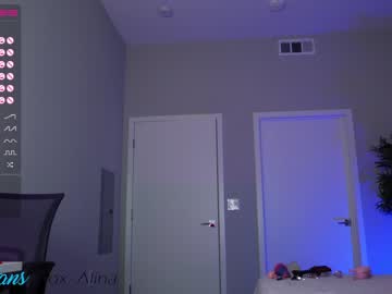 webcam girl fox_alina live cam image #5944960