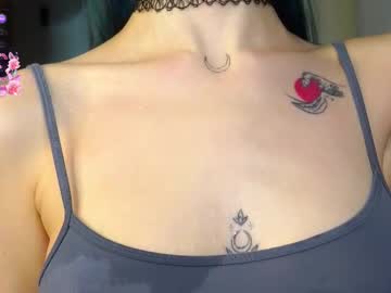 webcam girl merciabawden live cam image #12196487