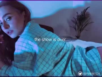 webcam girl _yvie_ live cam image #7896607