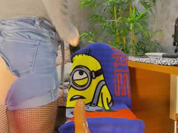 webcam girl yourburnwish live cam image #11866984