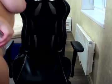 webcam girl royalboobs live cam image #1253185