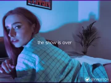 webcam girl _yvie_ live cam image #7858135