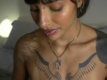 webcam girl kaligray10 live cam image #11769519