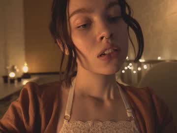 webcam girl bibi_it_is live cam image #749735