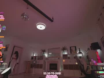 webcam girl hannahjames710 live cam image #12842099