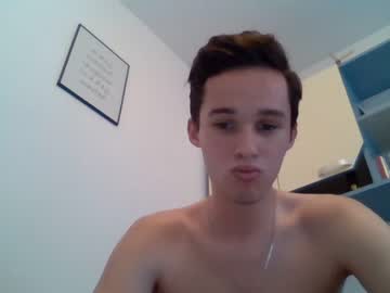webcam man wht_boy live cam image #2919565