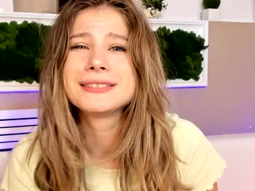 webcam girl bemby_pam live cam image #841385