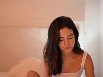 webcam girl winona__ live cam image #2158381