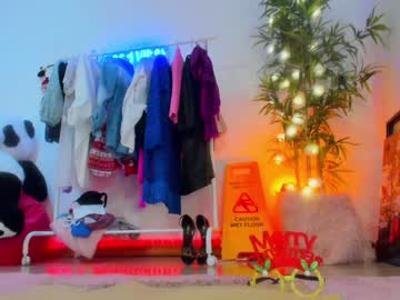 webcam girl angel_danm_milf live cam image #1022138