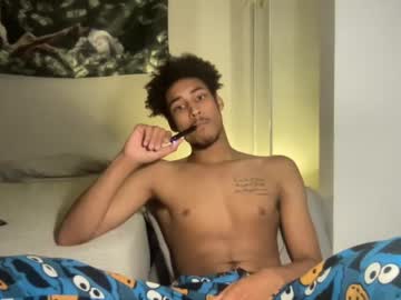 webcam man jg2cute live cam image #3689138