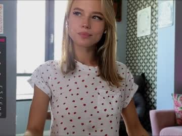 webcam girl stefanie_collins live cam image #6669201