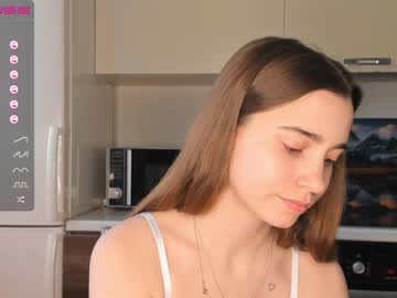 webcam girl emilybrowne live cam image #5183158