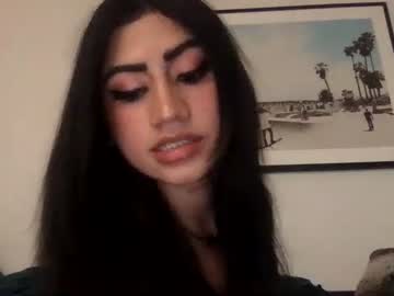 webcam girl adrianajodye live cam image #4536708