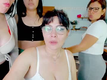 webcam couple bluebooxxx live cam image #4663127