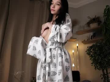 webcam girl riskyproject live cam image #9238375