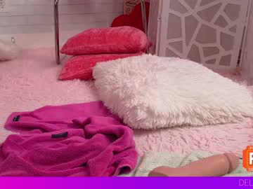webcam couple delilahcass live cam image #7263149