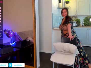 webcam girl sweetteets24 live cam image #6687427