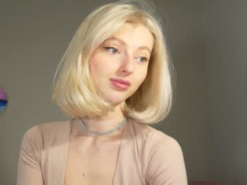 webcam girl yournaughtymiss live cam image #12155771