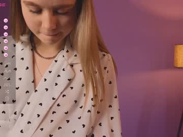 webcam girl alisia_spinnet live cam image #7983599