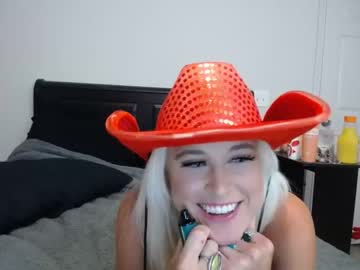 webcam girl valthevixxon live cam image #3335374