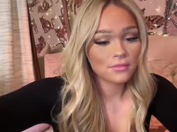 webcam girl ari_02 live cam image #8798633