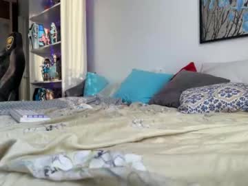 webcam girl strupedsunicorns live cam image #10147554